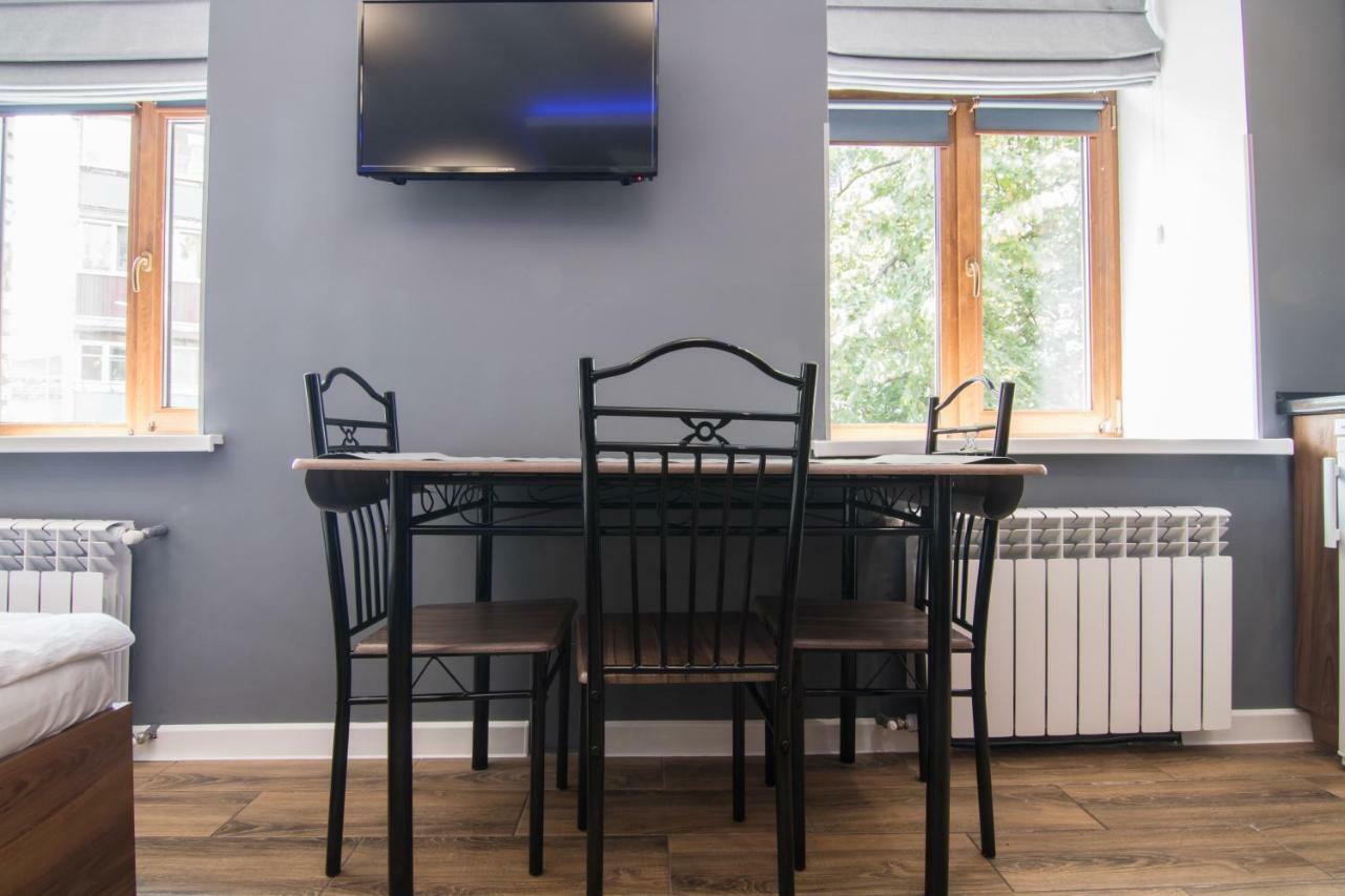 Lux Apartment Near Arena City Киев Екстериор снимка